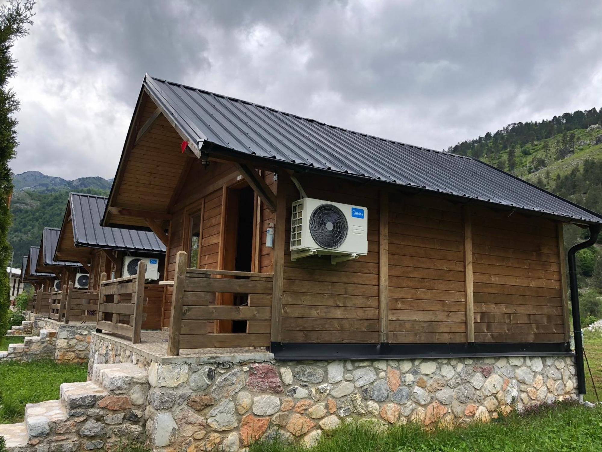 Cntr Park Valbona Villa Bagian luar foto
